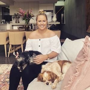 Meet your Posher, Stacey